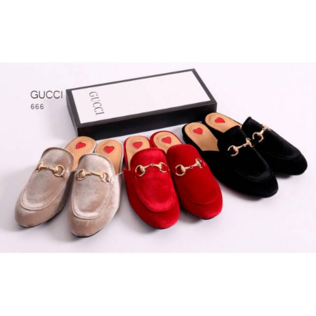 Sendal Gucci