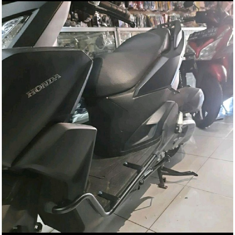 crashbar vario 160 ples Breket Lampu Tambahan tubular pelindung bodi motor vario160