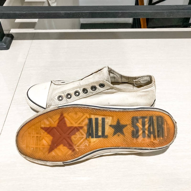 Harga John Varvatos Slip On Terbaru Maret 2024 BigGo Indonesia