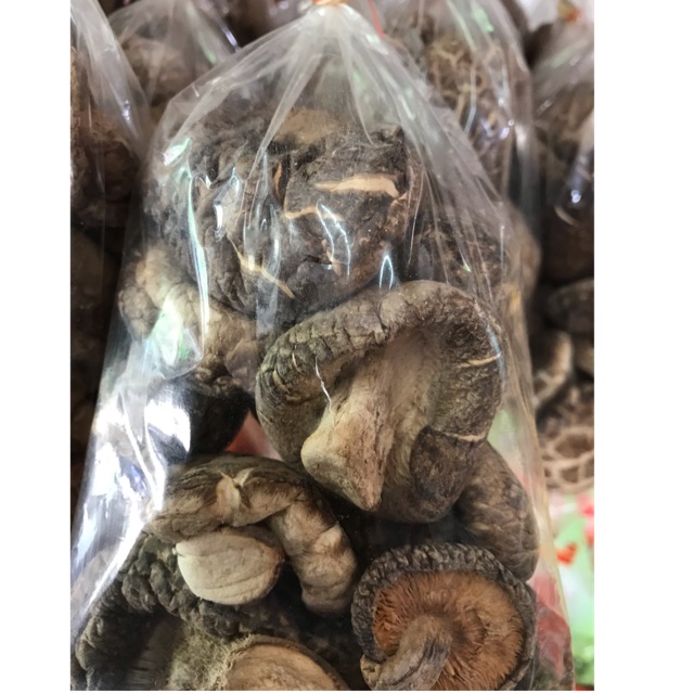

Jamur Shitake / Hiongku / Hiong Ku 100 gram