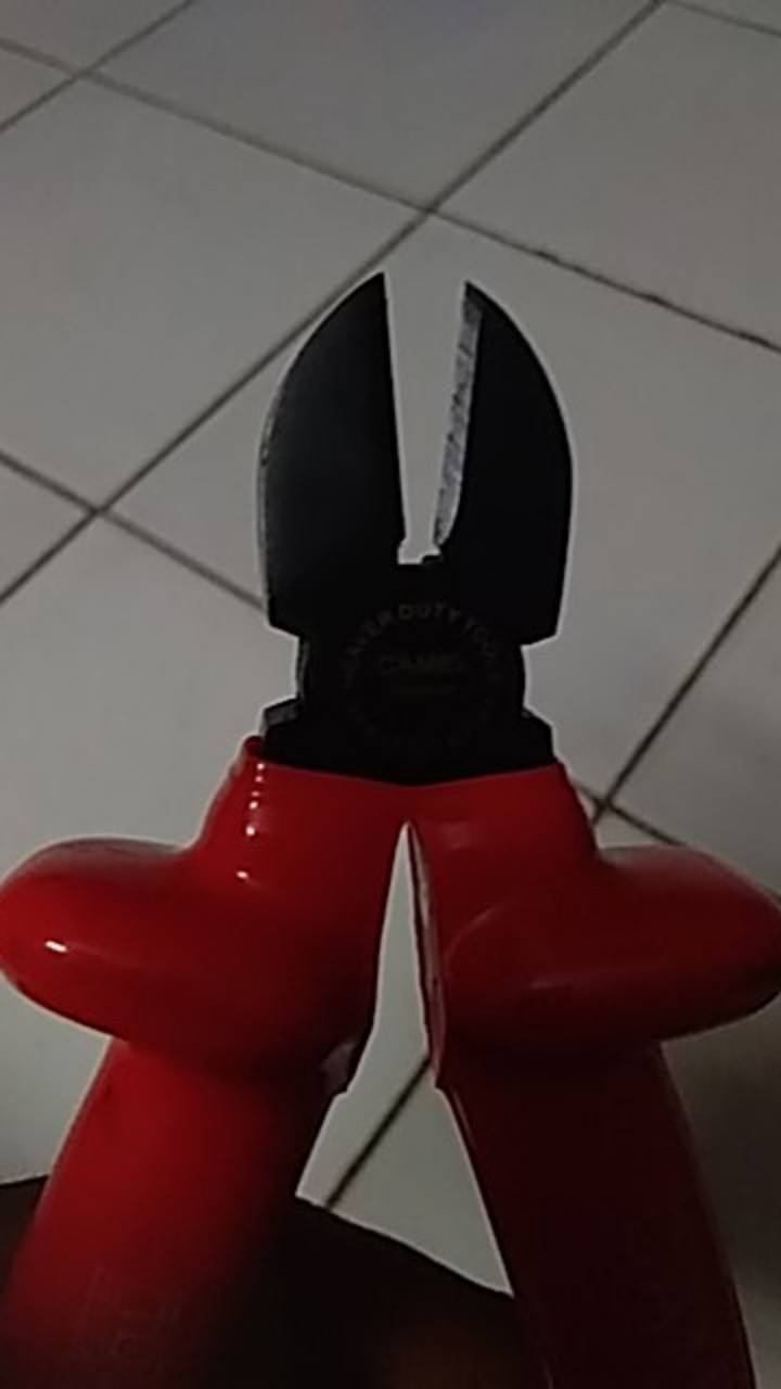 Tang Listrik Potong 6 Inch Camel