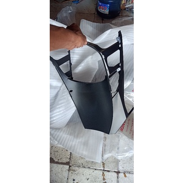 Cover fr Lower Vario 125 new dasbor lumpur Vario 150 new keyless