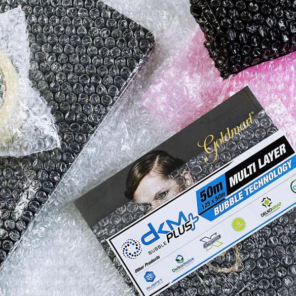 

Plastik Bubble Wrap Hitam 50 Meter Bubblewrap DKM PLUS / ROLL - Rusfet Hitam, 30cm x 50m