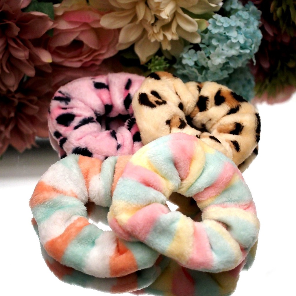 Scrunchie Bulu Handuk HALUS LEMBUT SOFT Ikat Rambut Kain Kunciran Kuncir Scrunchies Korea