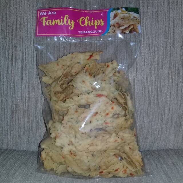 

Keripik Pangsit Pedas Gurih