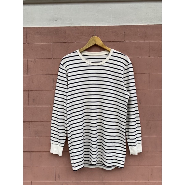 baju lengan panjang uniqlo size M second bekas ori preloved stripe heattech kaos