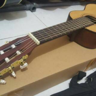 Gitar akustik - Gitarlele/guitalele/gitar mini/gitar kecil 