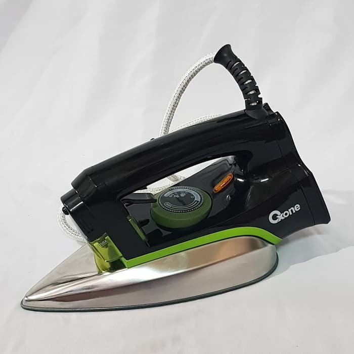 Setrika Spray Iron Oxone OX-848 with Ceramic Coating