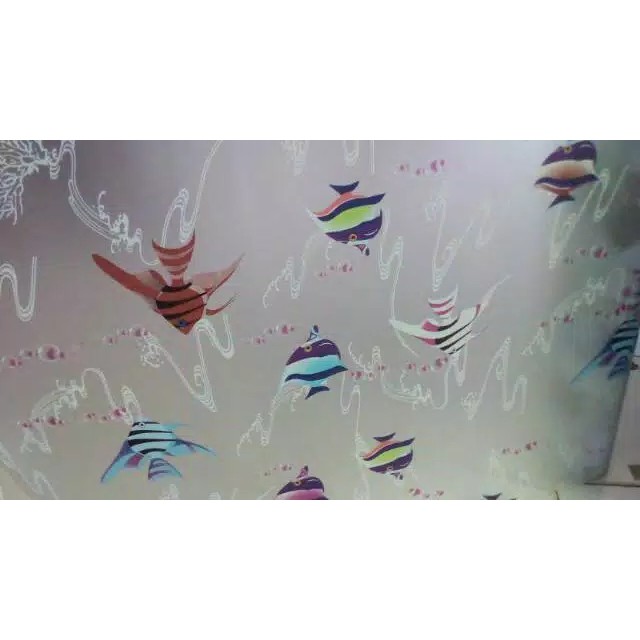 STIKER KACA MOTIF IKAN