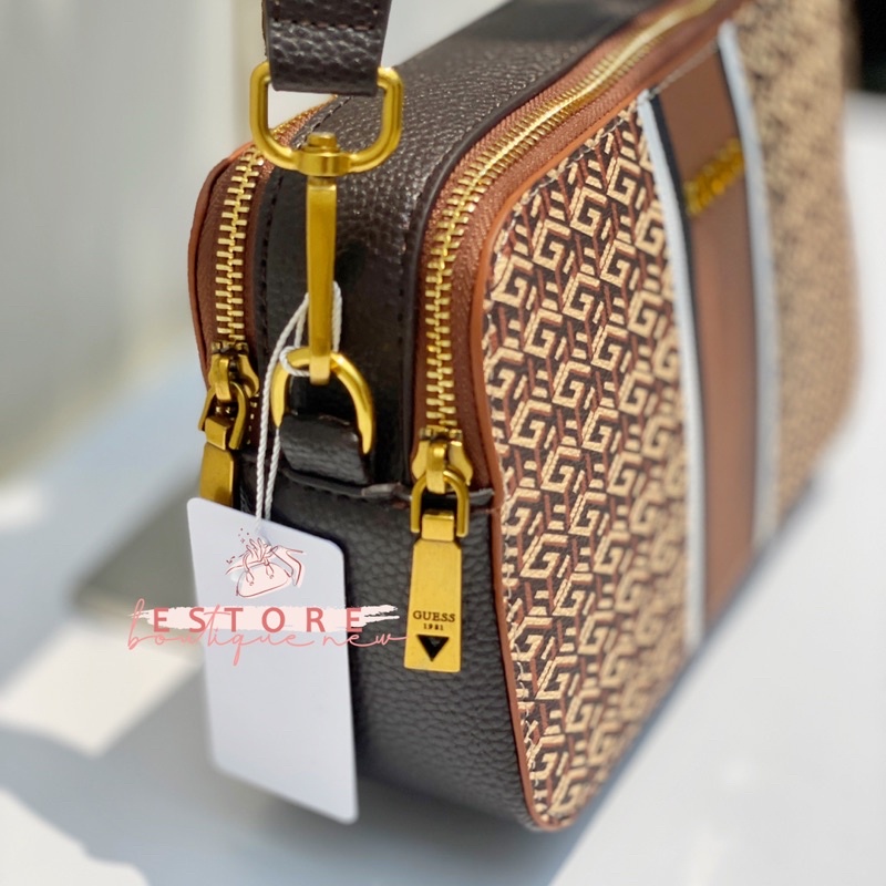 Tas Wanita Monogram