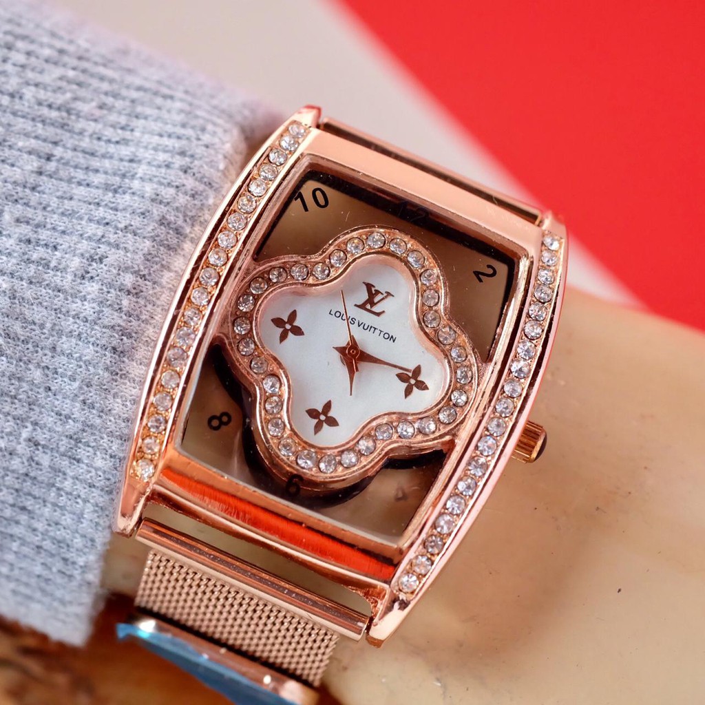 Jam Tangan Wanita Cewek Analog LV Louis Vuitton Super Tali Rantai