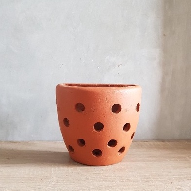 Pot Tanaman Tempel Dinding Tembok Unik Anggrek Terracotta Terakota Tanah Liat Gerabah Tembikar