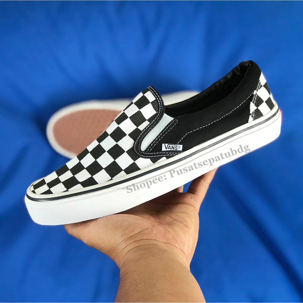 VANS SLIPON CHECKERBOARD BLACK WHITE DT