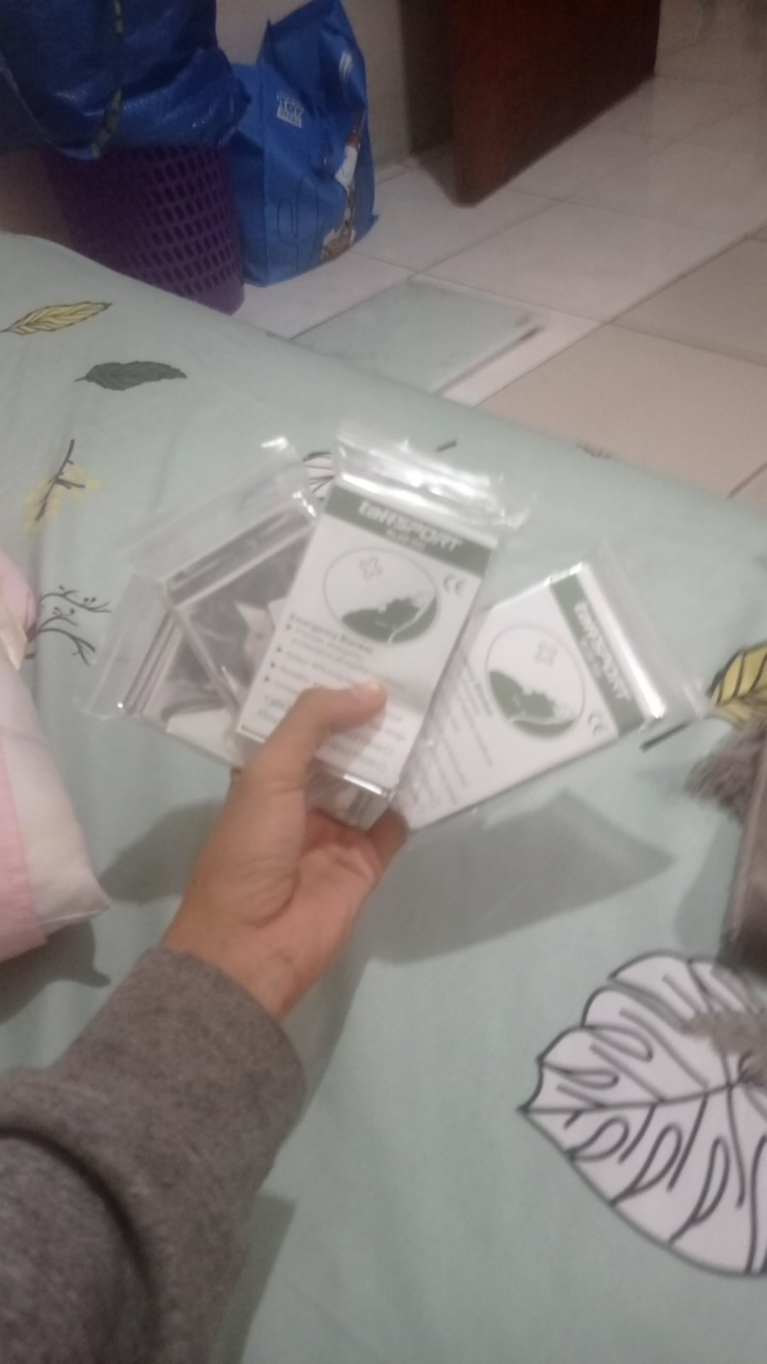 Emergency Blanket - Selimut Anti Dingin Hipotermia - Selimut Camping Gunung