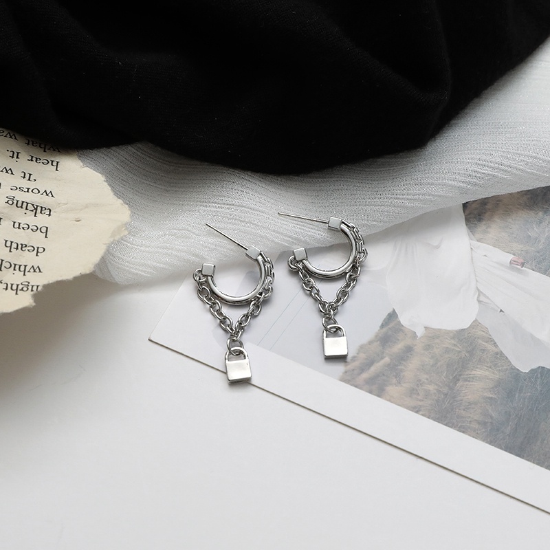 Anting Rantai S925 silver needle Bentuk Kunci