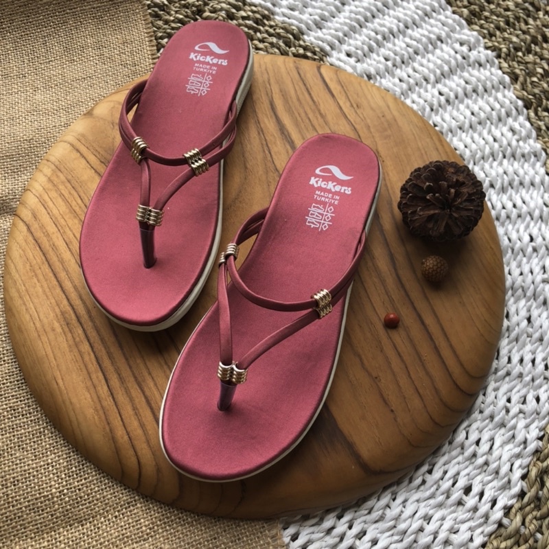 sandal cewek Japit Ariana 6 sendal japit feminim termurah model wanita cewek turki terbaru Jepit Casual Sandal Jepit Wanita Teplek Murah Sandal Jepit Wanita Polos Anti Slip Sandal Wanita Jepit Karet Casual Murah Kekinian Terbaru