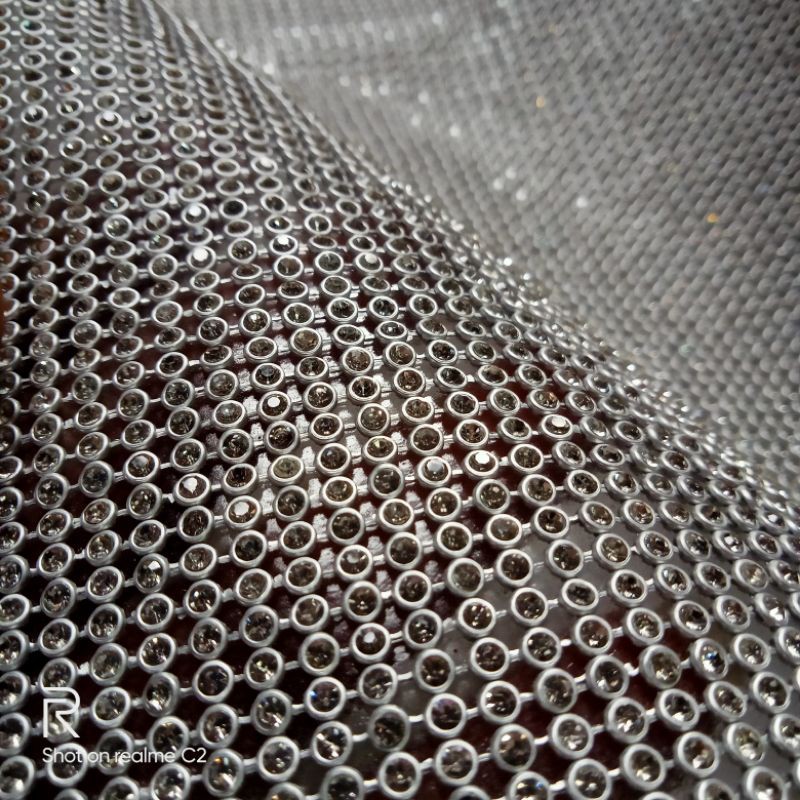 diamon tikar per baris