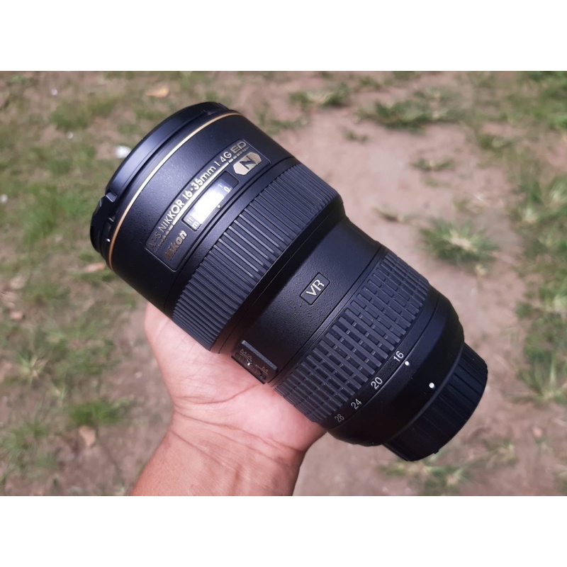Lensa Nikon 16-35mm F4 Nano termurah di Shoppe