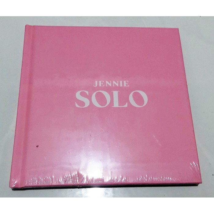 JENNIE - SOLO