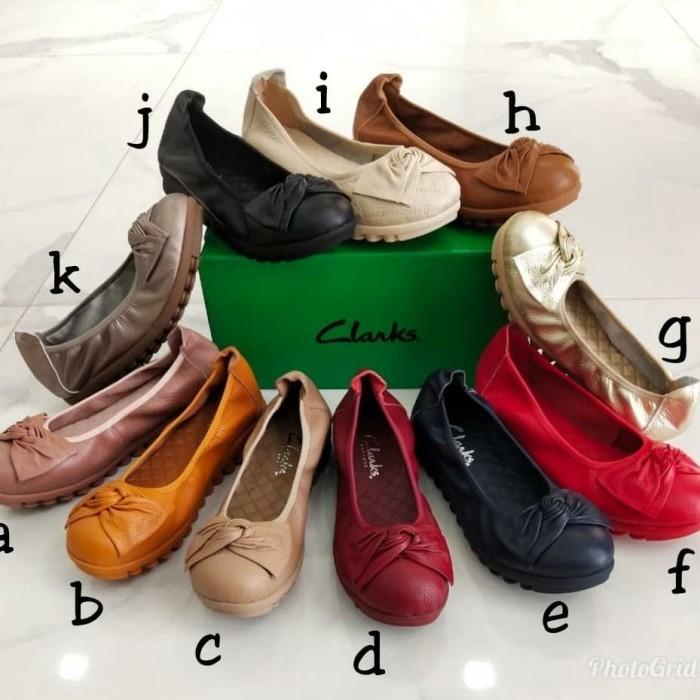 Sepatu Wanita Clark Radial