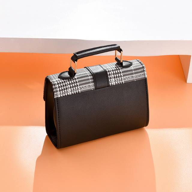Tas Selempang Wanita - Kotak JLB016