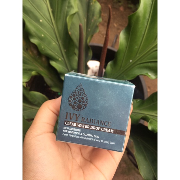 Preloved IVY Radiance Clear Water Drop Cream