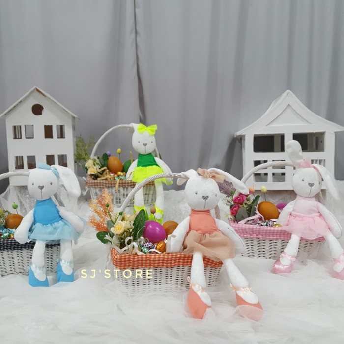 

Easter bunny doll and eggs hampers dekorasi hiasan keranjang paskah