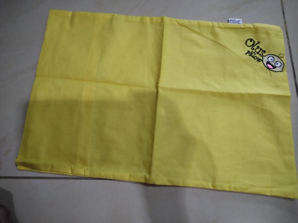 Sarung Bantal Cadangan Olus Pillow