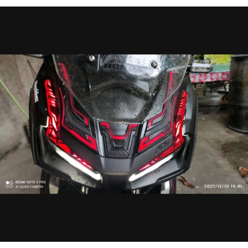 Sticker stiker alis lampu depan adv