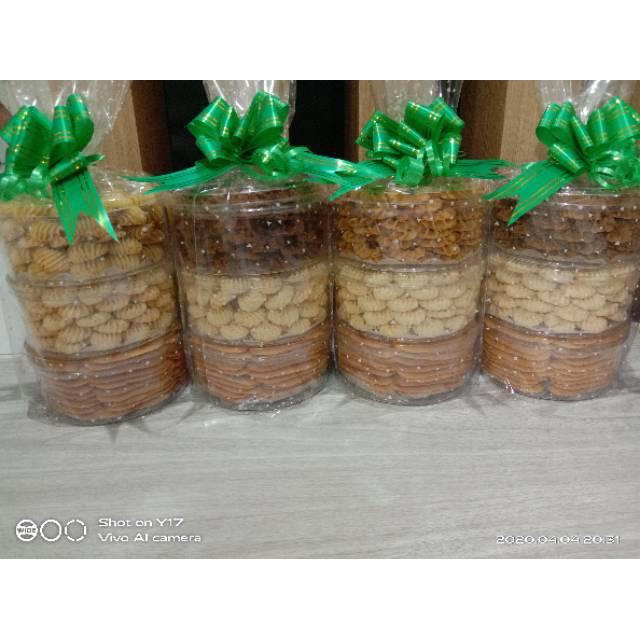 

Paket kue kering isi 3 toples Ori dan Paling Laris