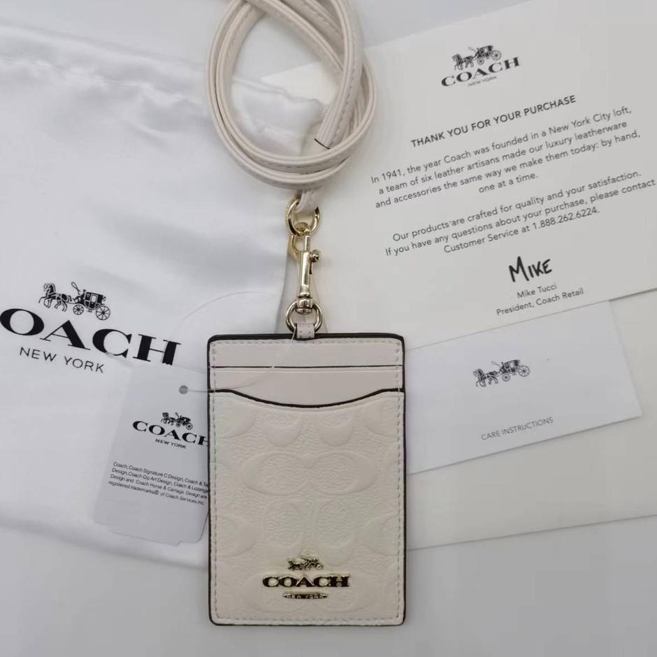 

Bagus Dipakai.. Baru!!! Coach Metal LOGO Lanyard ID Card Holder Name Tag Delapan Warna