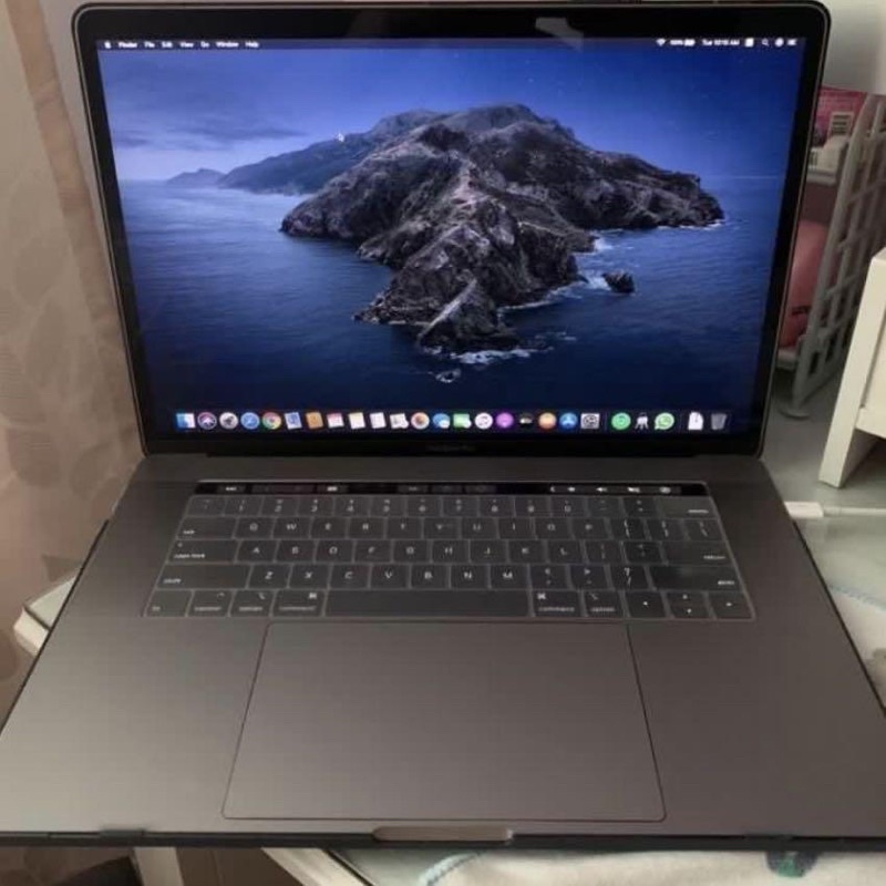 macbook pro 15” i7 2017 512/16