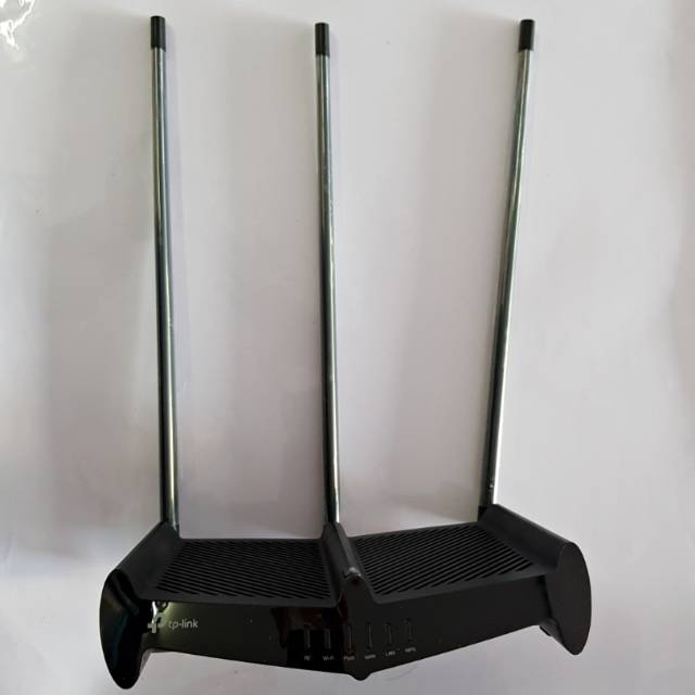 TPLINK WR941HP WIRELESS ROUTER HIGH POWER 3 ANTENA TEMBUS TEMBOK JAUH