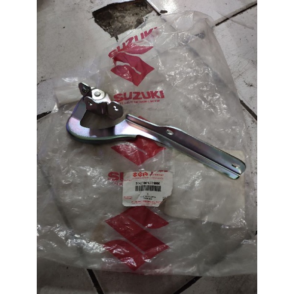 engsel kap mesin Suzuki Karimun wagon r