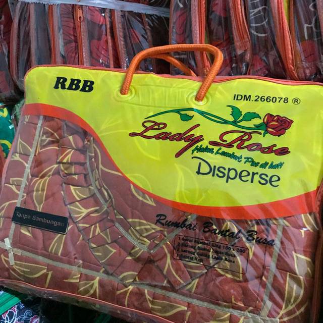 Sprei rumbai bantal busa ladyrose