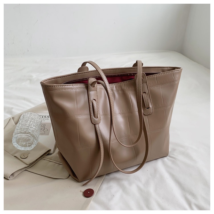 038 Fashion  Handbag Tas Selempang Wanita Import (1 KG MUAT 2)tas SHOULDER BAG Fashion Elegant wanita import terbaru 1kg bisa 2 tas import