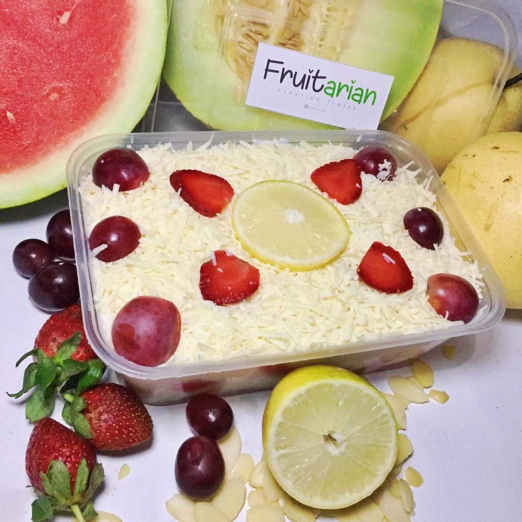 

Fruitarian Salad Buah Large ukuran 750ml