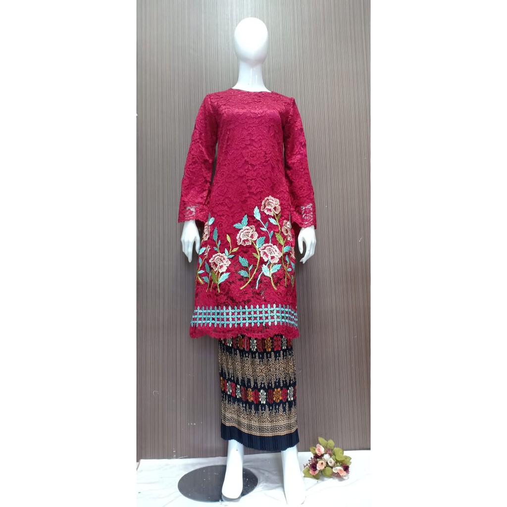 KEBAYA HANABI BRUKAT ROK PRISKET KEBAYA BRUKAT KEBAYA RUMAH KEBAYA BANDUNG RUMAH SONGKET BANDUNG