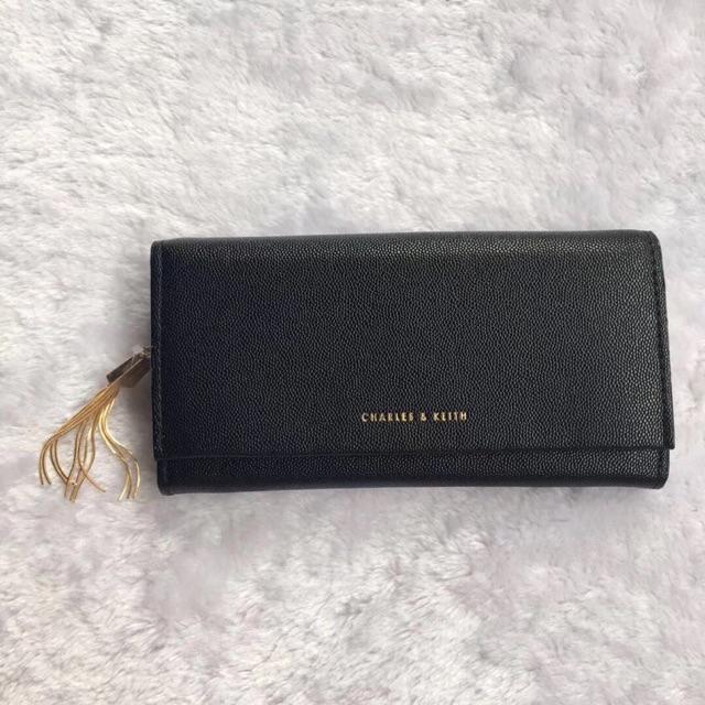 NEW !! CHARLES CHARLES&KEITHCNK WALLET ORI TASSEL DOMPET WANITA D8101/d007-Hitam