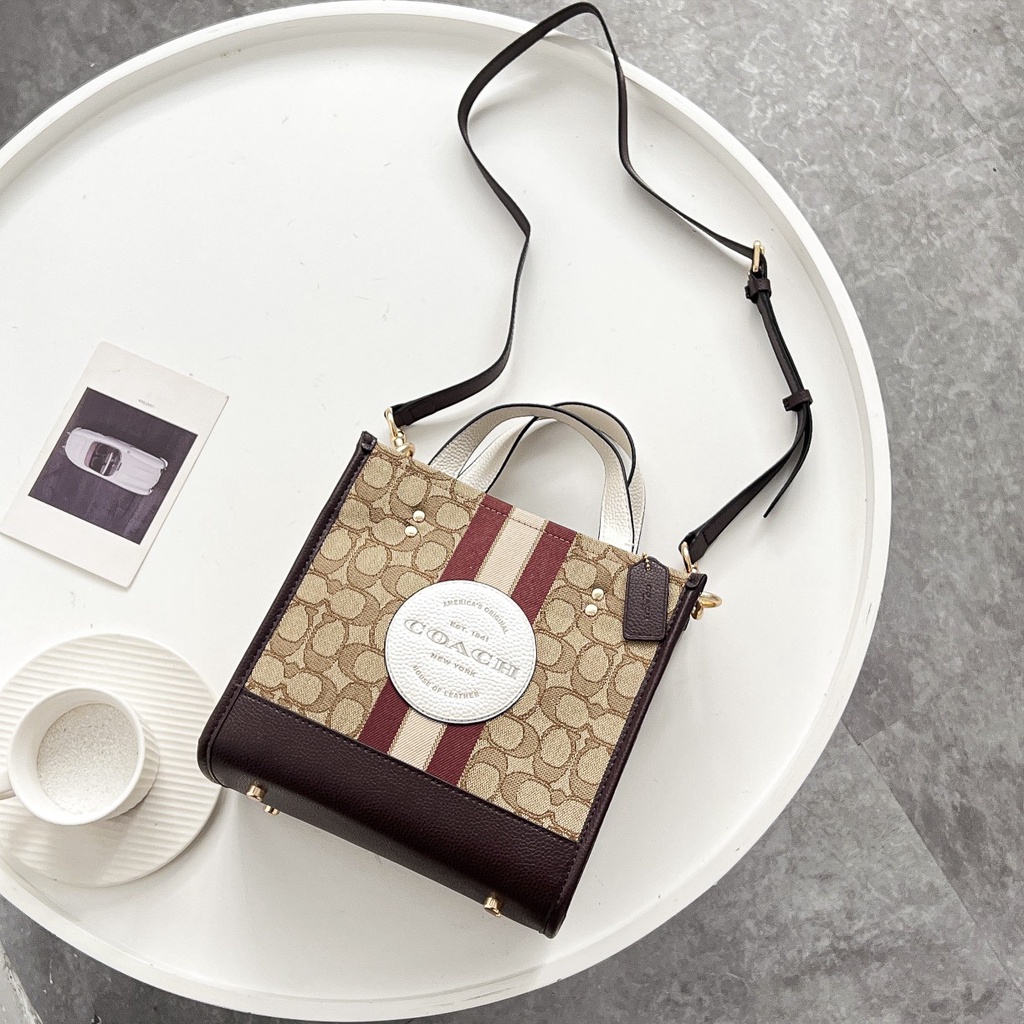 （grab）8406 coach Dempsey Mini Canvas Field Tote 22 Vertical Small Tote Shopping Bag