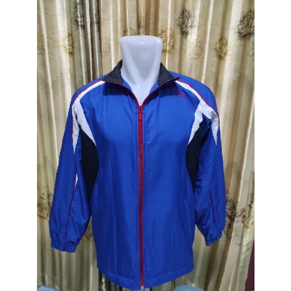 Jaket Asics