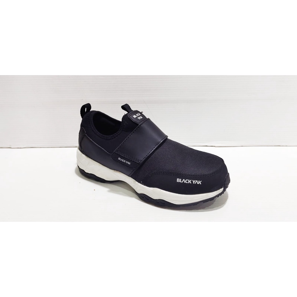 Sepatu Safety Black Yak