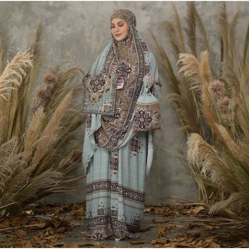Diario x Dwihanda Humaira Prayer Set