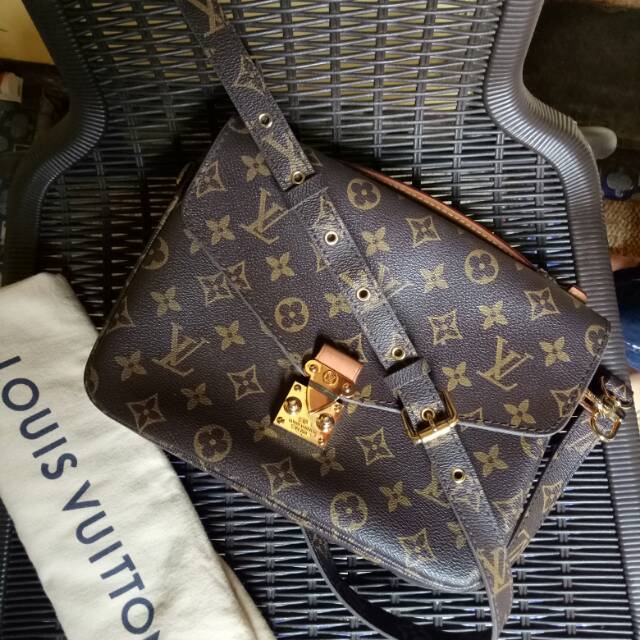 LV Metis Preloved