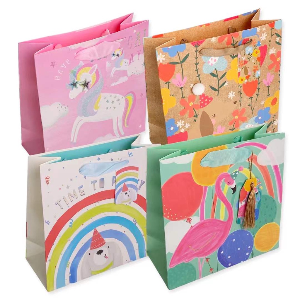

Pinkybee Paper Bag kantong kertas 22x22x10cm 64171700