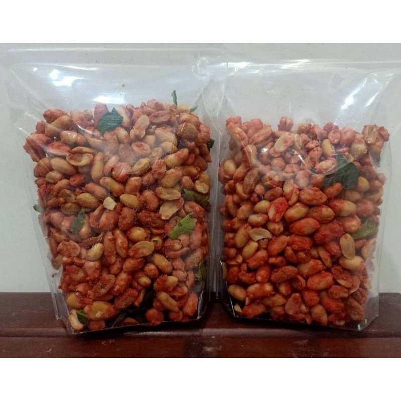 

Kacang Thailand (500g) Kacang Goreng Daun Jeruk / Kacang Bangkok / Kacang Tanah