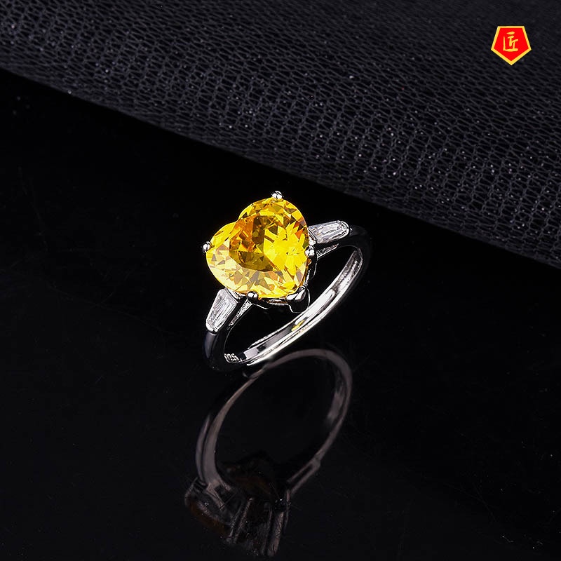 [Ready Stock]Inlaid Heart-Shaped Yellow Diamond Ring Classic Personality