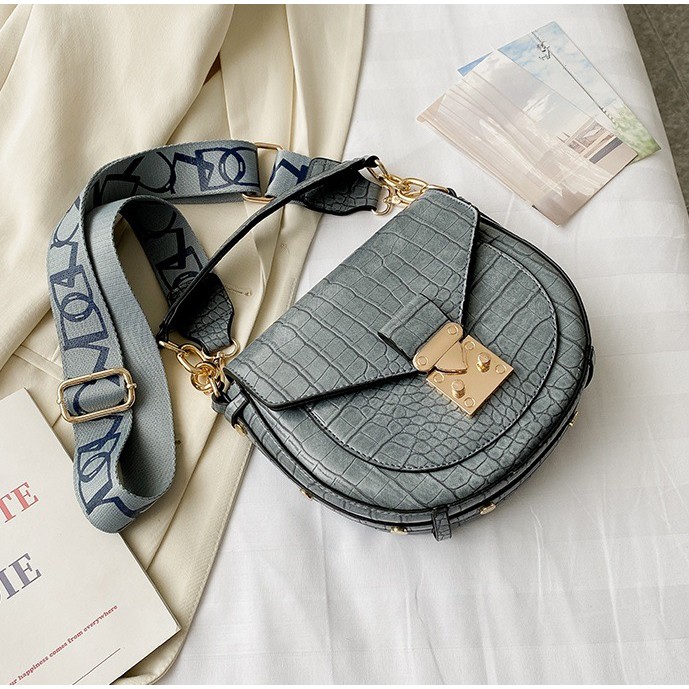 GT 1687 RISCE TAS SELEMPANG IMPORT WANITA CEWEK PEREMPUAN JAKARTA BATAM