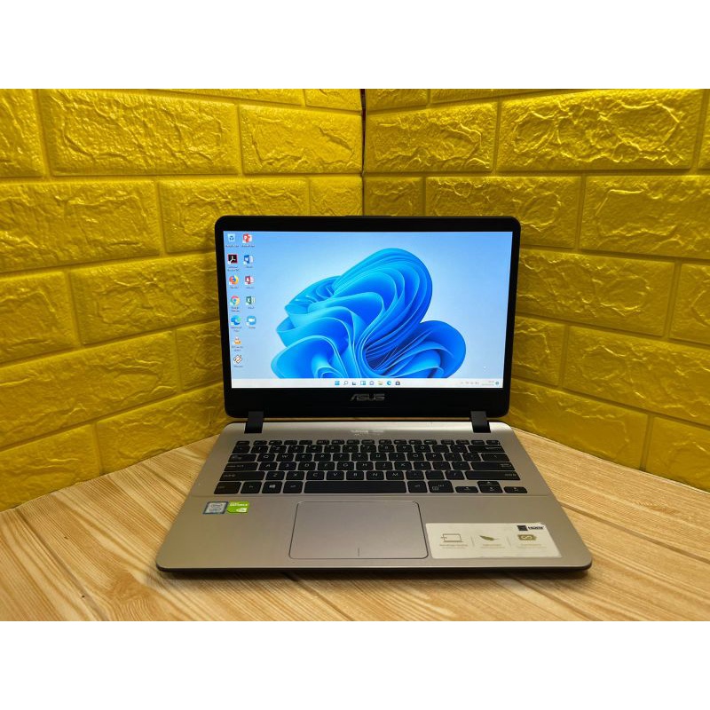 Laptop Asus Vivobook A407uf Intel Core i5-8250 RAM 8/256GB SSD