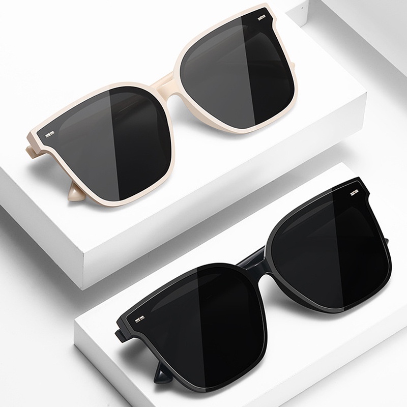 Korean Fashion Square Frame Sunglasses with Uv Protection for Women Men